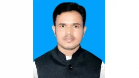 নরসিংদীতে ইউপি সদস্যকে বাড়িতে ঢুকে কুপিয়ে হত্যা