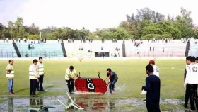 যে বিখ্যাত ফুটবল ম্যাচগুলো আলোকস্বল্পতায় বন্ধ হয়েছিল