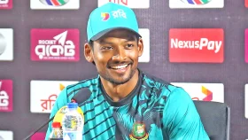 'আমাদের বেতন বৃদ্ধিতে আপনারা খুশি নন', সাংবাদিকদের পাল্টা প্রশ্ন শান্তর