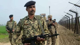 পাকিস্তানে বিএসএফ সদস্য আটক