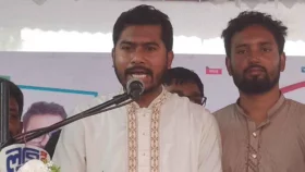 বাংলাদেশের সঙ্গে লাগতে আইসেন না,  টিকতে পারবেন না