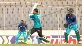 নায়ক হয়ে মোহামেডানের শিরোপা স্বপ্ন বাঁচিয়ে রাখলেন নাসুম
