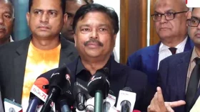 ফারুক আহমেদের ভাবমূর্তি ক্ষুণ্ন করতে অপপ্রচার হয়েছে: বিসিবি