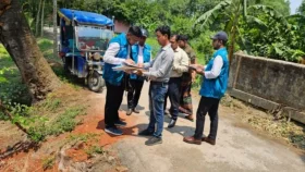 চৌদ্দগ্রামে সড়ক নির্মাণে অনিয়ম, দুদকের অভিযান