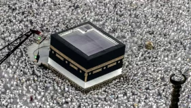 অনুমতি ছাড়া হজ করলে কঠোর শাস্তির ঘোষণা সৌদি সরকারের