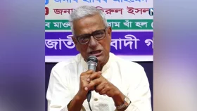 &lsquo;জনগণ জিজ্ঞেস করে উনি কি ক্ষমতায় থাকার জন্য এসেছেন&rsquo;