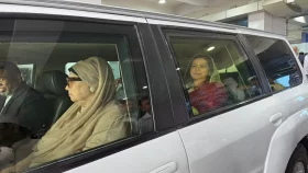 দেশে ফিরে গুলশানের নিজ বাসভবনে খালেদা জিয়া