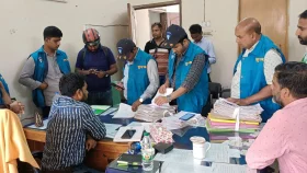 দিনাজপুর বিআরটিএতে দুদকের অভিযান, ২ জনের দণ্ড