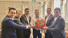 তারেক রহমানের সঙ্গে সিঙ্গাপুর বিএনপি নেতাকর্মীদের সাক্ষাৎ