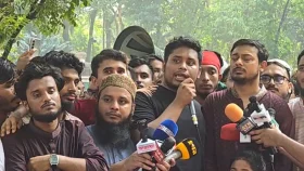 বাদ জুমা বড় জমায়েতের ডাক দিলেন হাসনাত আবদুল্লাহ