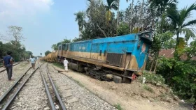 শ্রীমঙ্গলে তেলবাহী ট্রেন লাইনচ্যুত