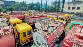 দাবি না মানলে সারা দেশে পেট্রোল পাম্প ও ট্যাংক লরী কর্মবিরতির ঘোষণা