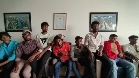 নারায়ণগঞ্জ নগর ভবনে অটোরিকশা চালকদের হামলা, আহত ১০