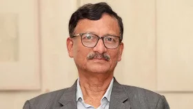 বার্লিন গেলেন পররাষ্ট্র উপদেষ্টা