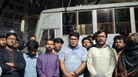 ৩ দাবিতে এবার জবি জবি শিক্ষার্থীদের ‘লং মার্চ টু যমুনা’ ঘোষণা