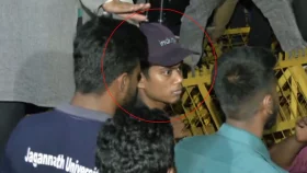 বোতল কাণ্ড নিয়ে মুখ খুললেন সেই হুসাইন