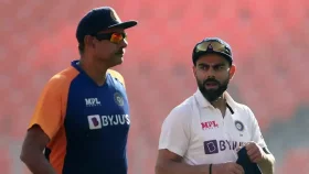 অবসরের আগে শাস্ত্রীকে কোহলির ফোন; কী বলেছিলেন শাস্ত্রী?