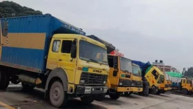 ভারতের নিষেধাজ্ঞায় বেনাপোলে আটকা গার্মেন্টস পণ্যবোঝাই ৩৬ ট্রাক