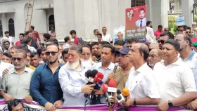 আজ নগরভবন ব্লকেড ইশরাক সমর্থকদের
