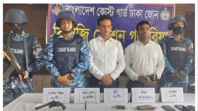 গজারিয়ার ভ্রাম্যমাণ আদালতের অভিযানে পিস্তল-গুলি উদ্ধার, আটক ৮