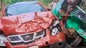 প্রাইভেটকার -সিএনজি সংঘর্ষে স্বাস্থ্য কর্মকর্তাসহ ৫ জন আহত