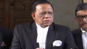 রায়ের পরও ইশরাকের শপথ না হলে আদালত অবমাননা হবে: ব্যারিস্টার খোকন
