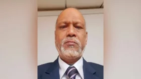 শিক্ষকদের আন্দোলনের মুখে কুয়েটের উপাচার্যের পদত্যাগ