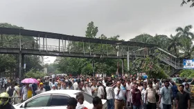 রায় ঘোষণার পর ইশরাকপন্থীদের উল্লাস