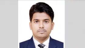 সাবেক এপিএস মোয়াজ্জেমের দেশত্যাগে নিষেধাজ্ঞা