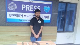 অস্ত্রসহ শীর্ষ সন্ত্রাসী জুবায়ের আটক