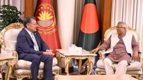 ধর্মীয় সম্প্রীতি প্রতিষ্ঠায় প্রচেষ্টা চালিয়ে যাচ্ছে সরকার: প্রধান উপদেষ্টা