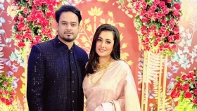 বিবাহবার্ষিকীতে আবেগঘন পোস্ট পূর্ণিমার স্বামীর