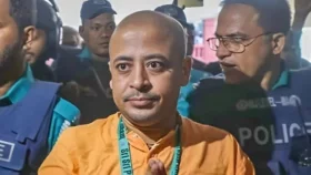 চিন্ময় কৃষ্ণকে আরও এক মামলায় জেলগেটে জিজ্ঞাসাবাদের অনুমতি