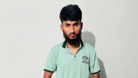 চকলেটের মোড়কে ইয়াবা, সুন্দরবন কুরিয়ার থেকে আটক ১