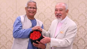 ড. ইউনূসের সঙ্গে নিপ্পন ফাউন্ডেশন প্রধানের সাক্ষাৎ