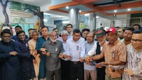 বগুড়ায় ডা. জোবাইদা রহমানের নির্দেশনায় ফ্রি মেডিকেল ক্যাম্প