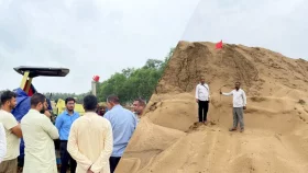 কুলাউড়ায় ৪০ লাখ টাকার অবৈধ বালু জব্দ