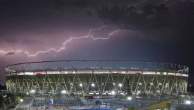 আইপিএলের ফাইনালে বৃষ্টির চোখ রাঙানি