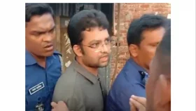 দুমকিতে নিষিদ্ধ ছাত্রলীগ নেতাকে পুলিশে সোপর্দ&nbsp;