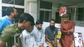 ঈদের দিনে জুলাই অভ্যুত্থানে আহতদের খোঁজ নিতে হাসপাতালে ইশরাক হোসেন