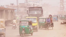 দূষিত বায়ুর শহরে ঢাকা পঞ্চম
