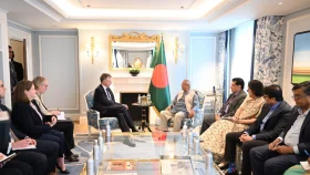 ড. ইউনূসের সঙ্গে যুক্তরাজ্যের জাতীয় নিরাপত্তা উপদেষ্টার সাক্ষাৎ