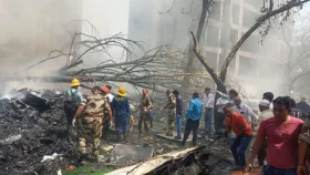 বিমানের যাত্রীদের কারও জীবিত থাকার সম্ভাবনা নেই: পুলিশ