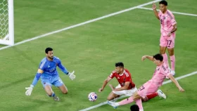 জমকালো উদ্বোধনের পর গোলশূন্য ড্রয়ে শুরু ক্লাব বিশ্বকাপ