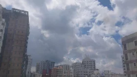 ঢাকায় আজ বজ্রসহ বৃষ্টির আভাস, তাপমাত্রা কমার সম্ভাবনা