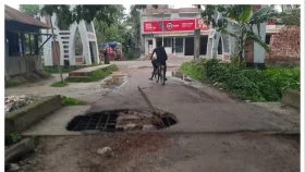 নাঙ্গলকোটে ভেঙে পড়েছে সড়কের কালভার্ট, চরম দুর্ভোগে এলাকাবাসী