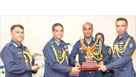 বিমানবাহিনী ফ্লাইং ইন্সট্রাক্টরস কোর্সের সনদপত্র বিতরণ