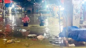 বন্যা নিয়ন্ত্রণ বাঁধে ভাঙন, ৫ গ্রাম প্লাবিত