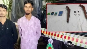 রাউজানে বিদেশি রাইফেলসহ দুই অস্ত্রধারী আটক