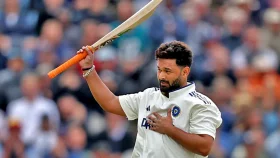 শান্তর পর জোড়া সেঞ্চুরির কীর্তি পান্তের